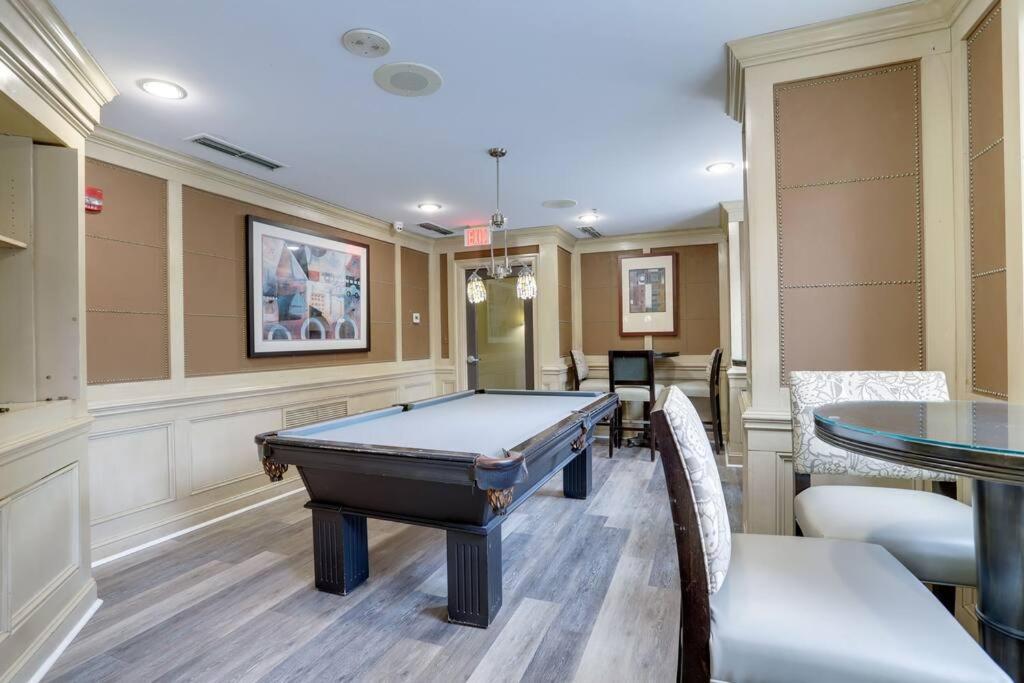 Exclusive Apt In Ballston With Gym Arlington Zewnętrze zdjęcie